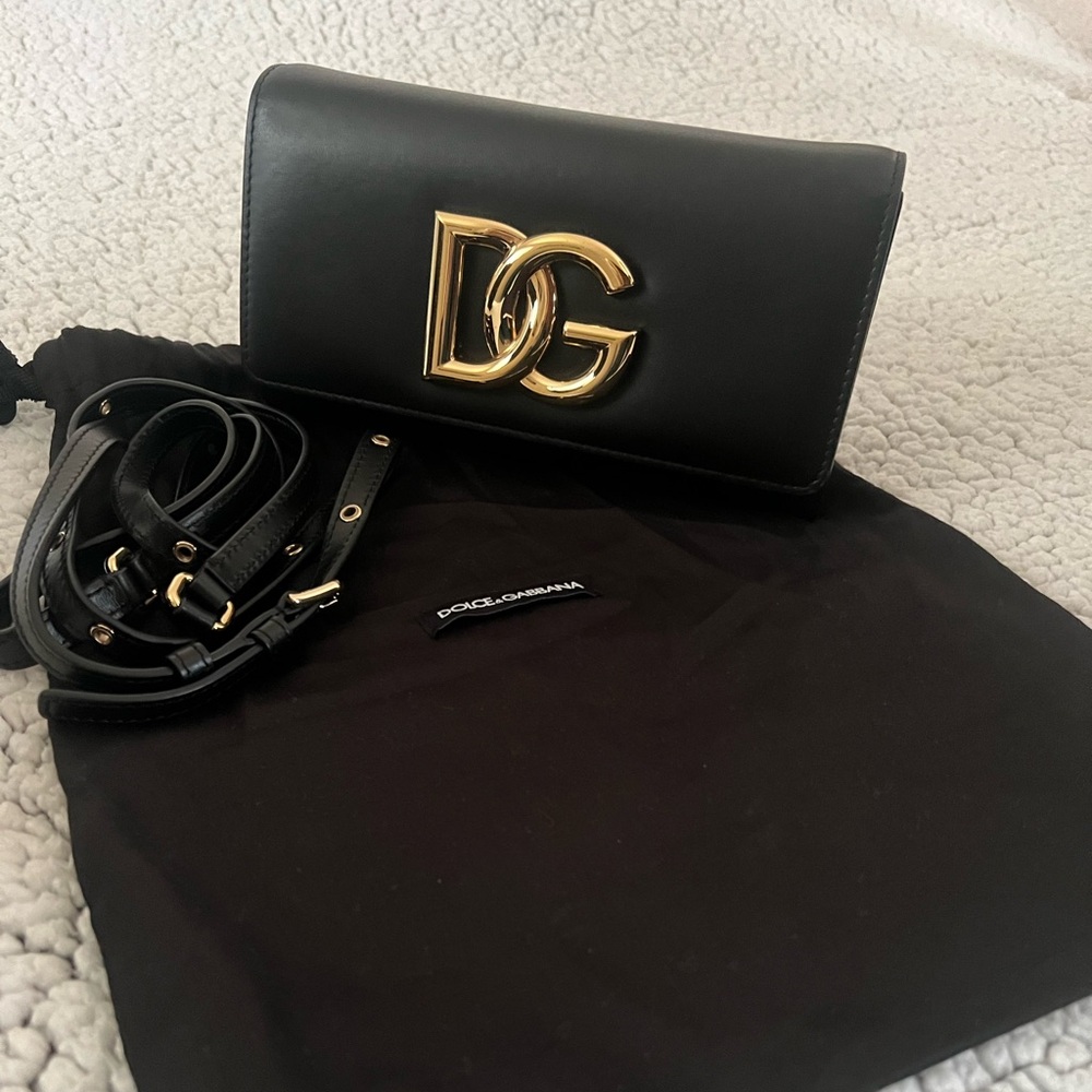 Authentic Dolce & Gabbana Calfskin 3.5 clutch